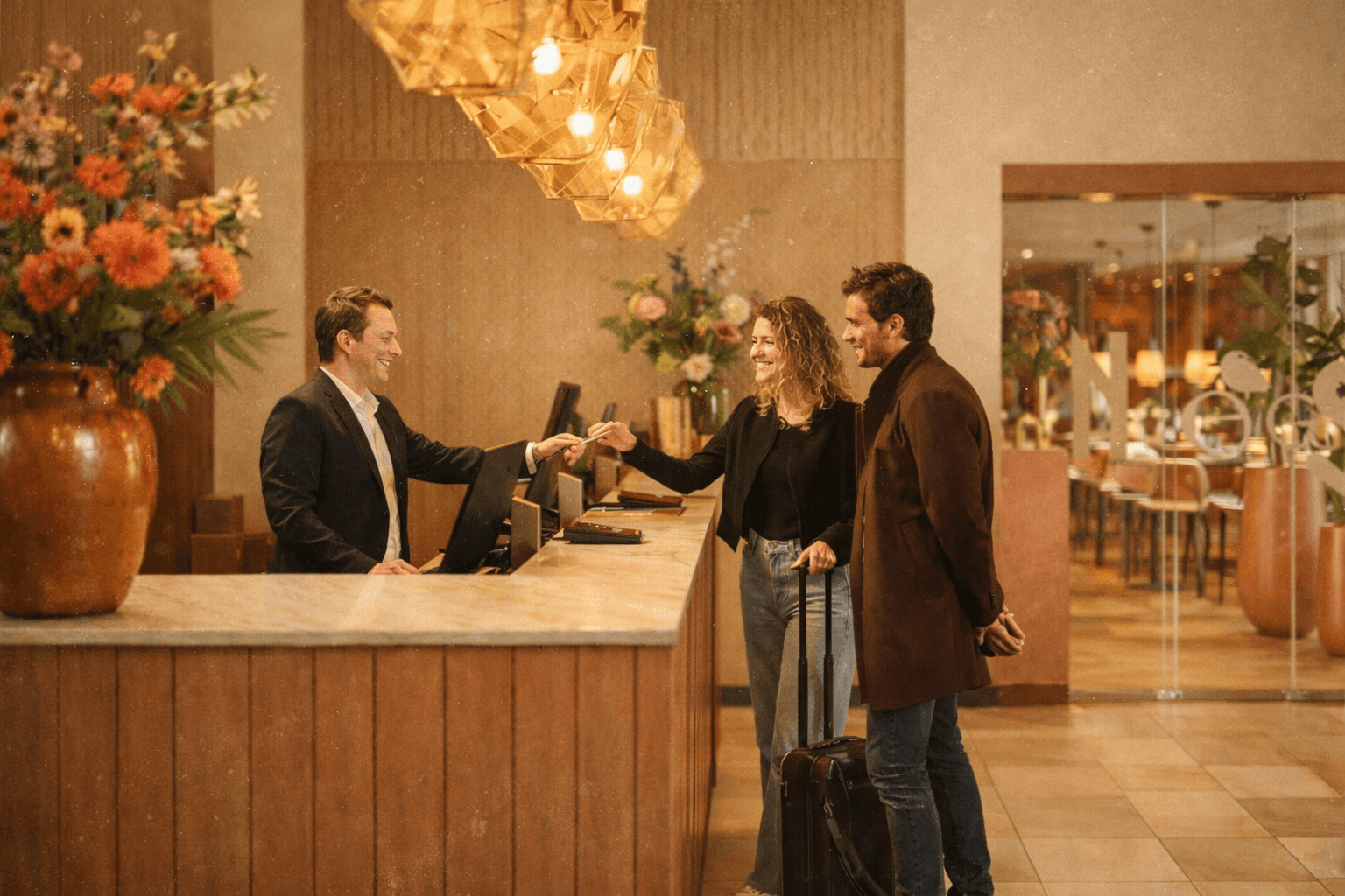 Guests Book Hotels